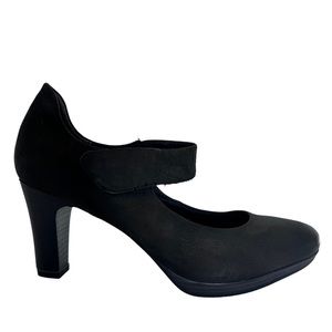 Tamaris Zealot Mary Jane Leather Pumps 40 8.5
